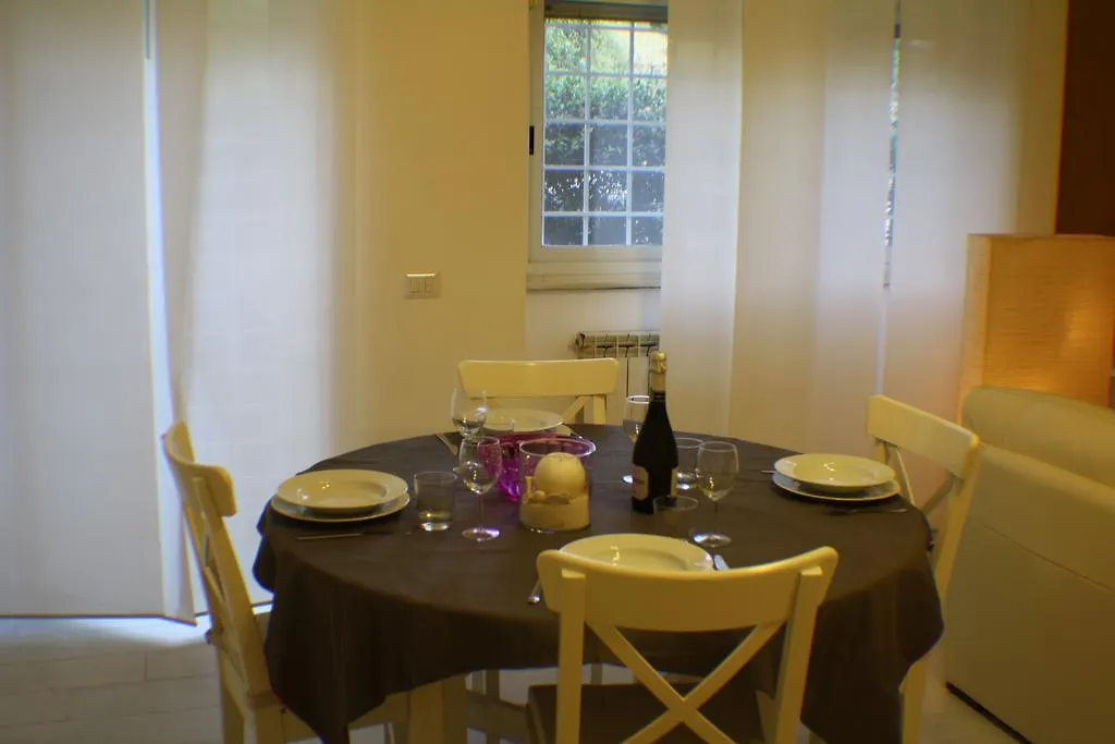 Conny'S Home Рим Апартаменты